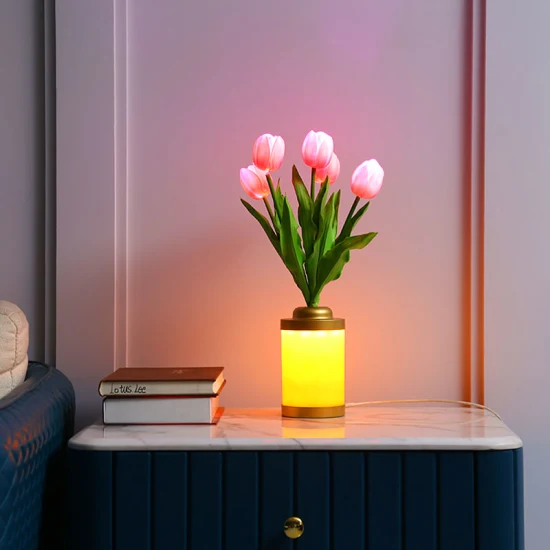 Amazon Tiktok Decoración del hogar LED Iluminación interior Escritorio Tiffany Mesita de noche Iluminación recargable Touch Tulip Decoración navideña Noche Lámpara de mesa LED
